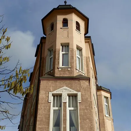 Zum Buegeleisen Hotel Duisburgo