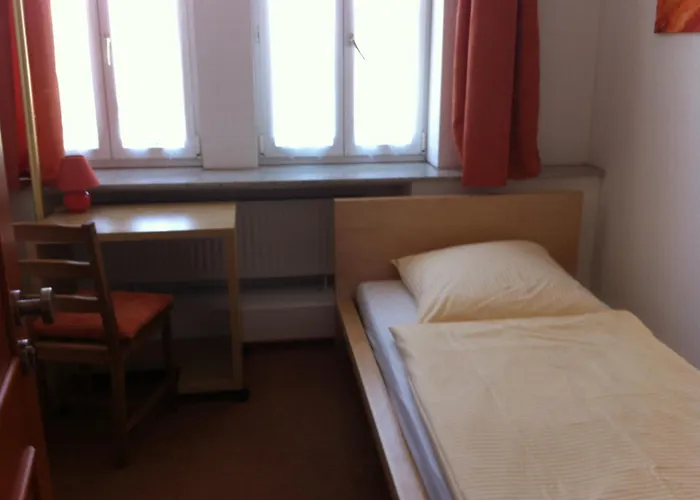 Otel Zum Buegeleisen