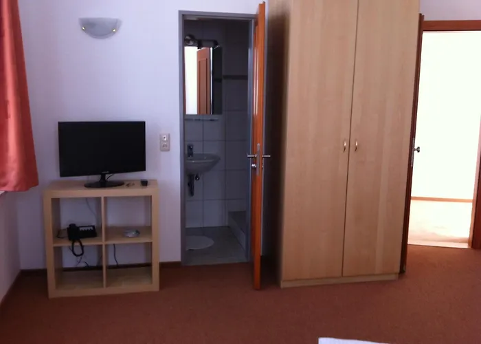 Otel Zum Buegeleisen 3*