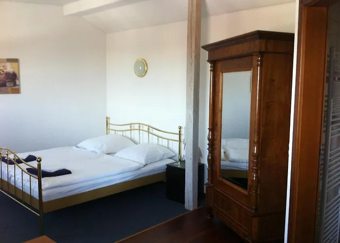 Zum Buegeleisen Otel Duisburg